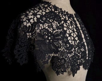 Victorian Black Lace Collar / Capelet