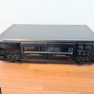 Reproductor de casetes de audio dual Sony