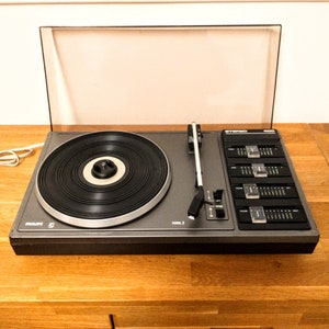 Tourne-disque Philips vintage