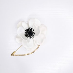 White Anemone Lapel Pin