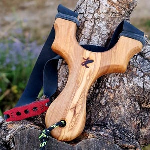 Model Tera, olive wood Natural Fork/Ergo Slingshot/Catapult/Natty/Schlinge