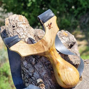 Model Ergo KUPA Smrdljika - Pistacia Terebinthus wood Natural Fork/Ergonomic Slingshot/Catapult/Natty/Zwillen