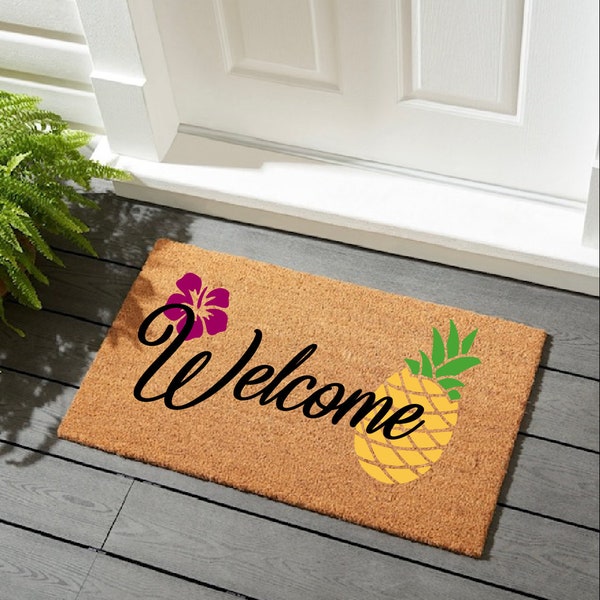 Slice Tropical Pineapple Print Door Mat main image 1