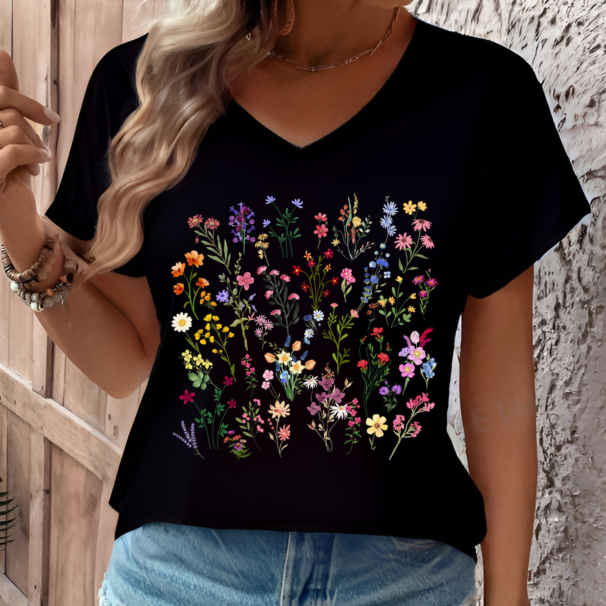100% Cotton🍃Vintage Floral Art Print Casual V-neck Long Sleeve T-shirt main image 1
