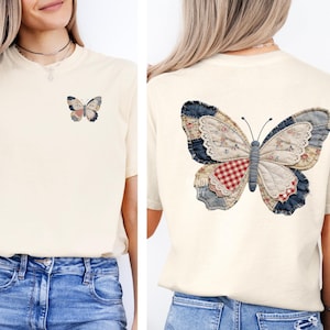 Pu&ograve; includere: T-shirt color crema con un design a farfalla. La farfalla &egrave; realizzata in tessuto patchwork con motivi floreali, a quadri e denim. La farfalla &egrave; sulla parte anteriore e posteriore della maglietta. La maglietta ha un girocollo e maniche corte.