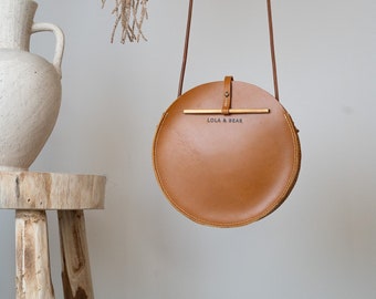 Round leather bag | Women purse | Handstitched leather | Caramel shoulder bag