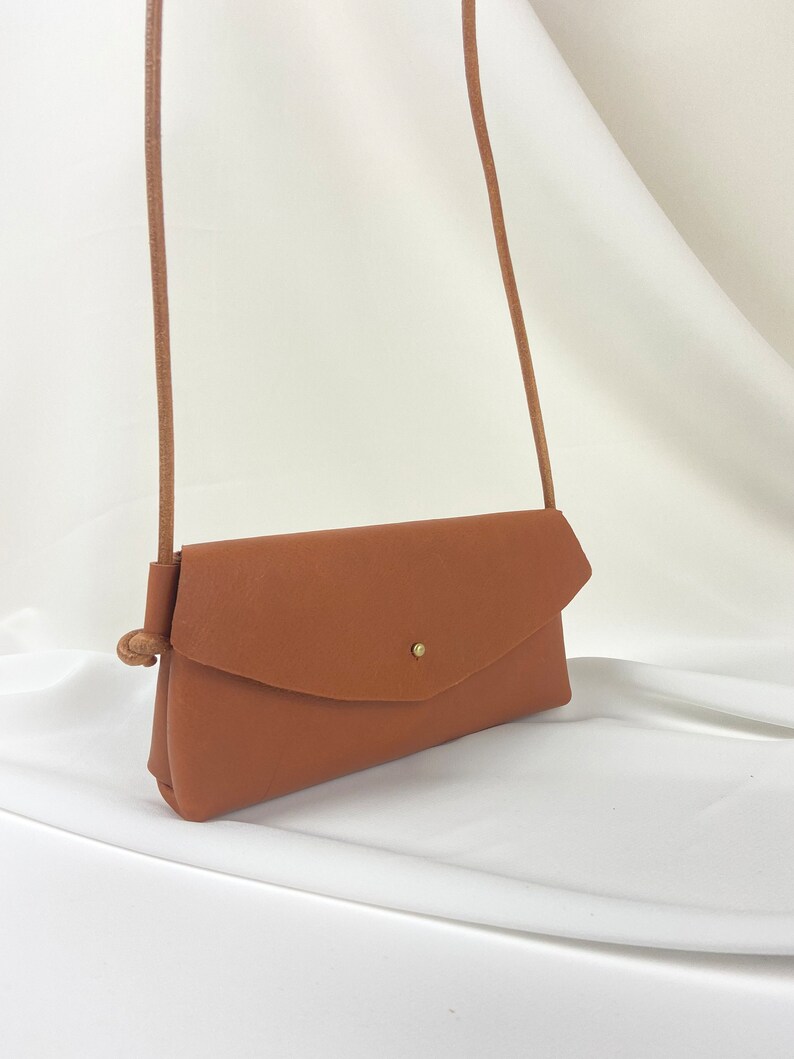 Phone pouch Crossbody bag Minimalist design Handmade leather Soft-tanned leather image 4