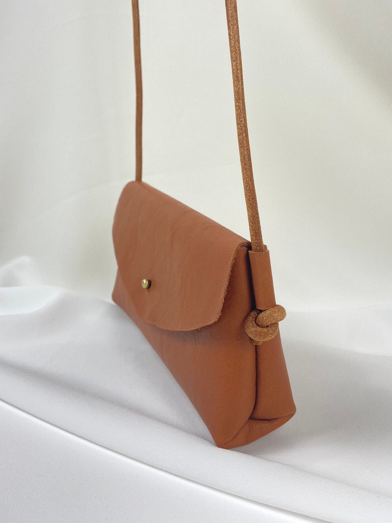 Phone pouch Crossbody bag Minimalist design Handmade leather Soft-tanned leather image 5