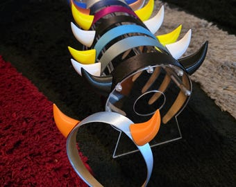 Diadema personalizada con cuernos pequeños