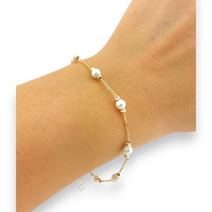 14K Gold Pearl Bracelet: Dainty Chain, Minimalist Jewelry