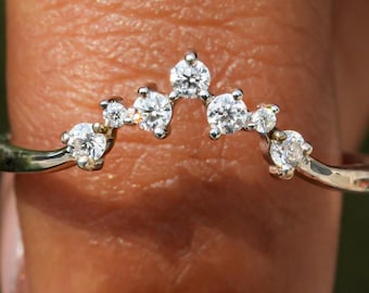 Custom Round Lab Diamond Curved Wedding Band V Shape Curve Band for Women Minimalist Curved Ring Stackable ring for Engagement Ring Enhancer