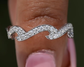 Ocean Wave Wedding Band, 14K Gold Full Eternity Ring, Round Lab Grown Diamond Stacking Band, Unique Curved Bridal Ring, Gift for Women