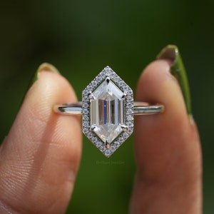 2CT Dutch Marquise Cut Moissanite Engagement Ring Step Cut Hexagon Moissanite Wedding Ring 950 Platinum Hexagon Solitaire Halo Ring For Her