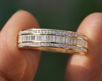 14K バゲットとラウンドダイヤモンドのハーフエタニティ結婚指輪 