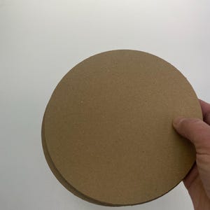 Círculos de cartón corrugado de flauta B de 17 cm (paquete de 30 piezas)