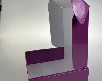 thumbnail interactive-video image 1 of House Of Card & Paper A5 White Card - 350gsm, 50 Sheets, Acid-Free, For Crafting 1 of 3