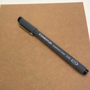 Láminas de cartón Kraft tamaño A5, 35 uds., 21 cm x 14,8 cm, 350 g/m², para manualidades, artes y cualquier proyecto. Grosor 0,58 mm. Reciclable.