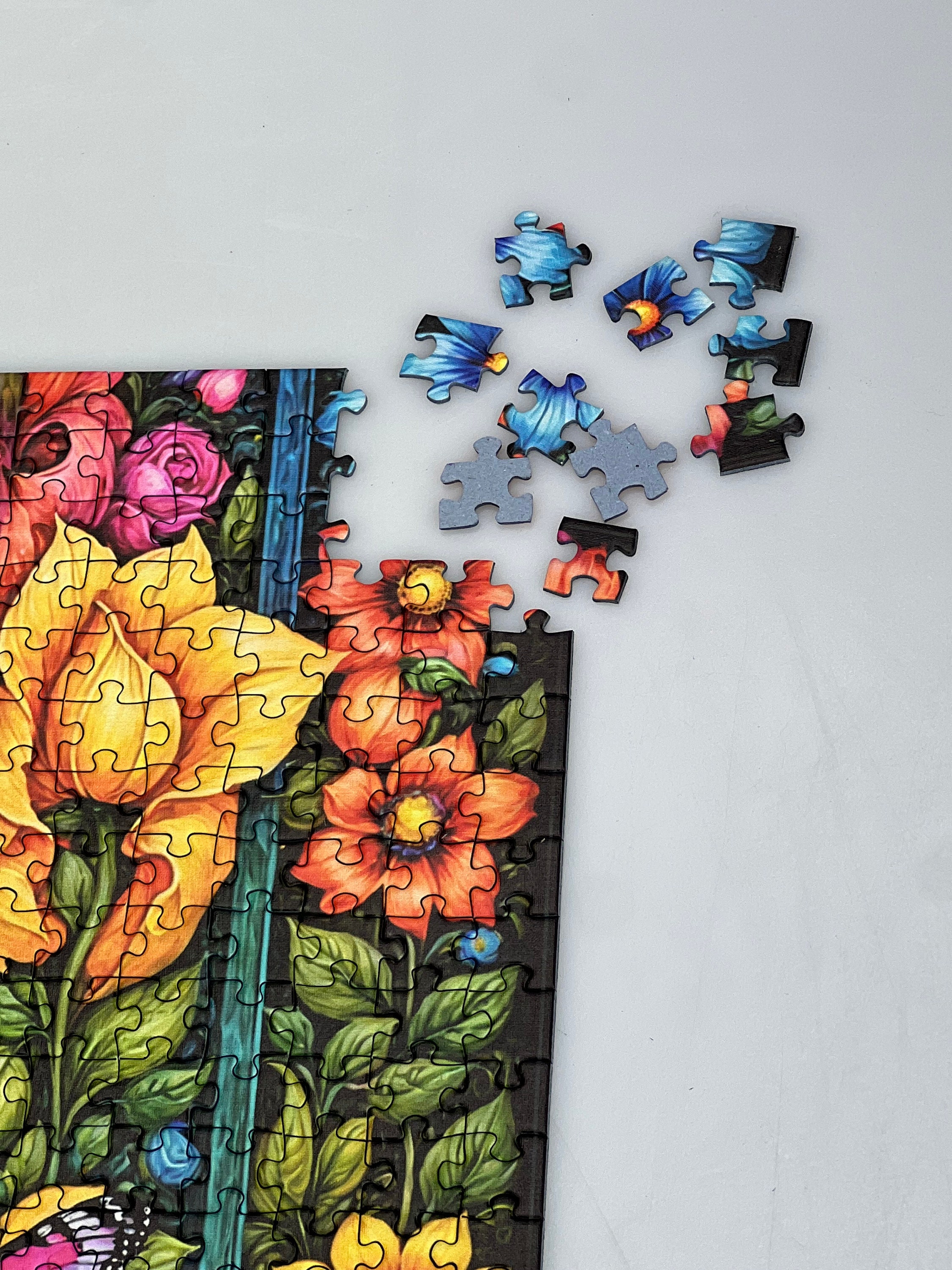 Puzzle Floral Symphony No. 6: Premium 500 and 1000 Piece