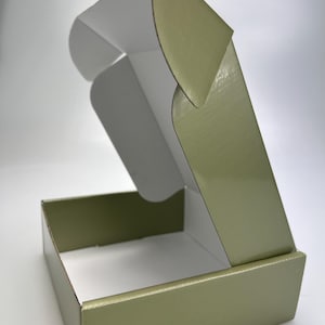 7 boîtes d'expédition en carton ondulé de couleur vert clair (18 cm x 18 cm x 6,2 cm, vert / blanc), petites boîtes de colis, affaires, stockage ou cadeau