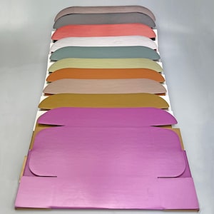 Pak met 10 golfkartonnen verzenddozen: klein pakket (25 x 17 x 8 cm)