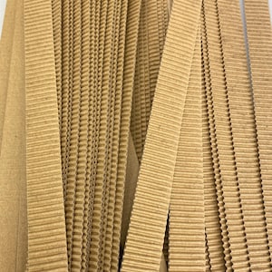 Tiras de cartón corrugado marrón/marrón con flauta E abierta de 2 cm x 70 cm (paquete de 50 piezas)