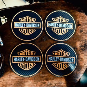 Posavasos Harley Davidson Mancave, paquete de 6 y viene con soporte para posavasos