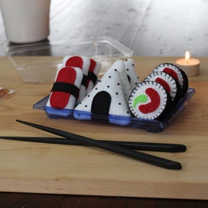 Handmade Catnip Toys Sushi Platter Sushi Roll Onigiri Rice Ball Nigiri Sushi with Nori Organic Catnip Toys image 1