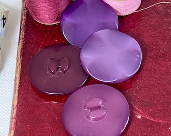 Vintage large buttons purple buttons berry colors