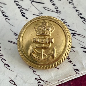Antique British Royal Navy Button Brooch: 1901 Sweetheart Jewelry