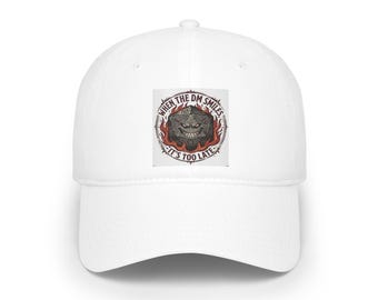 Quando il cappellino DM Smiles / cappello da Dungeon Master RPG, design spettrale del teschio