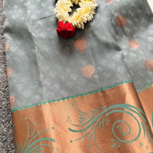 Grey Pure  Kanchipuram Silk saree|| Ethnic wear ||  copper zari Silk Saree || Saree Swag|| Kanchi Silk