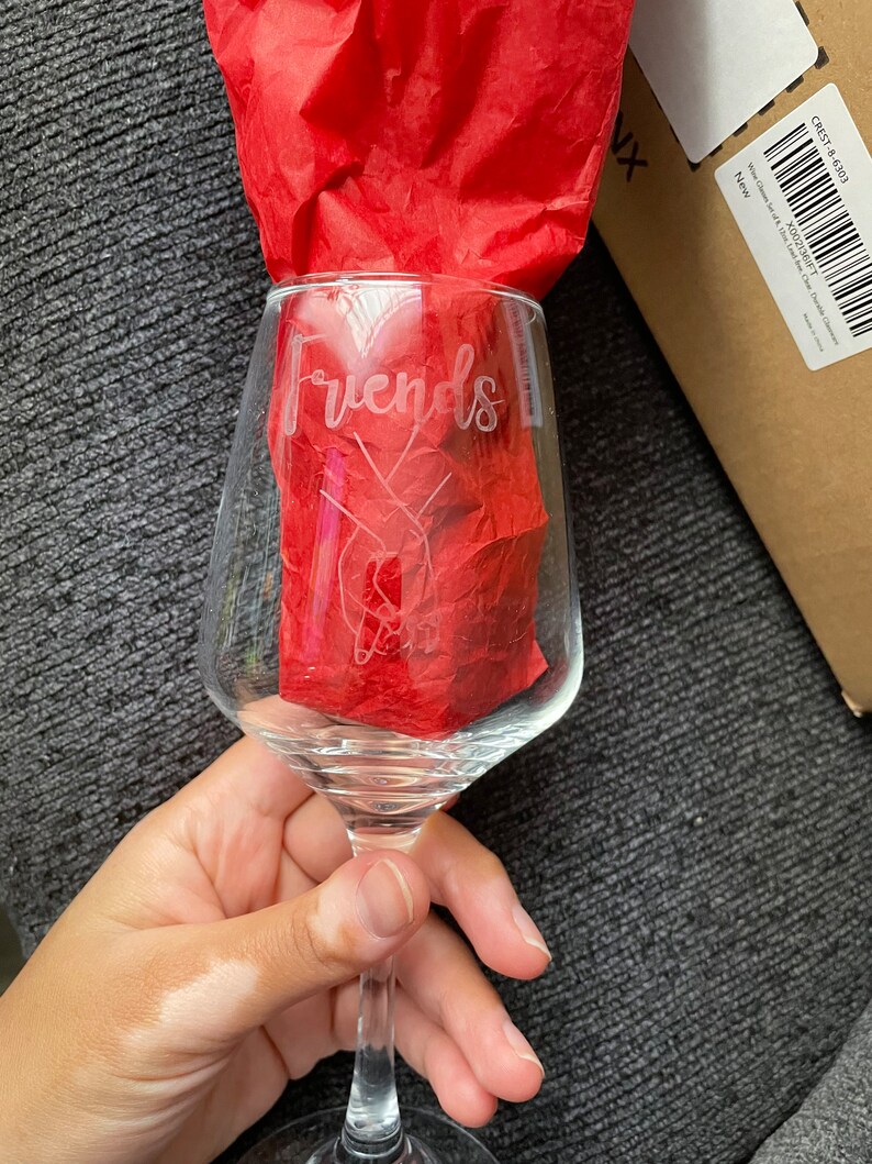 Personalized Glass Etched Wine Glasses Etsy