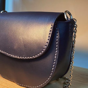 Sac femme minimaliste, sac personnalisé, sac en cuir, sac femme en cuir, sac en cuir fabriqué à la main, cadeau pour elle, sac en cuir véritable