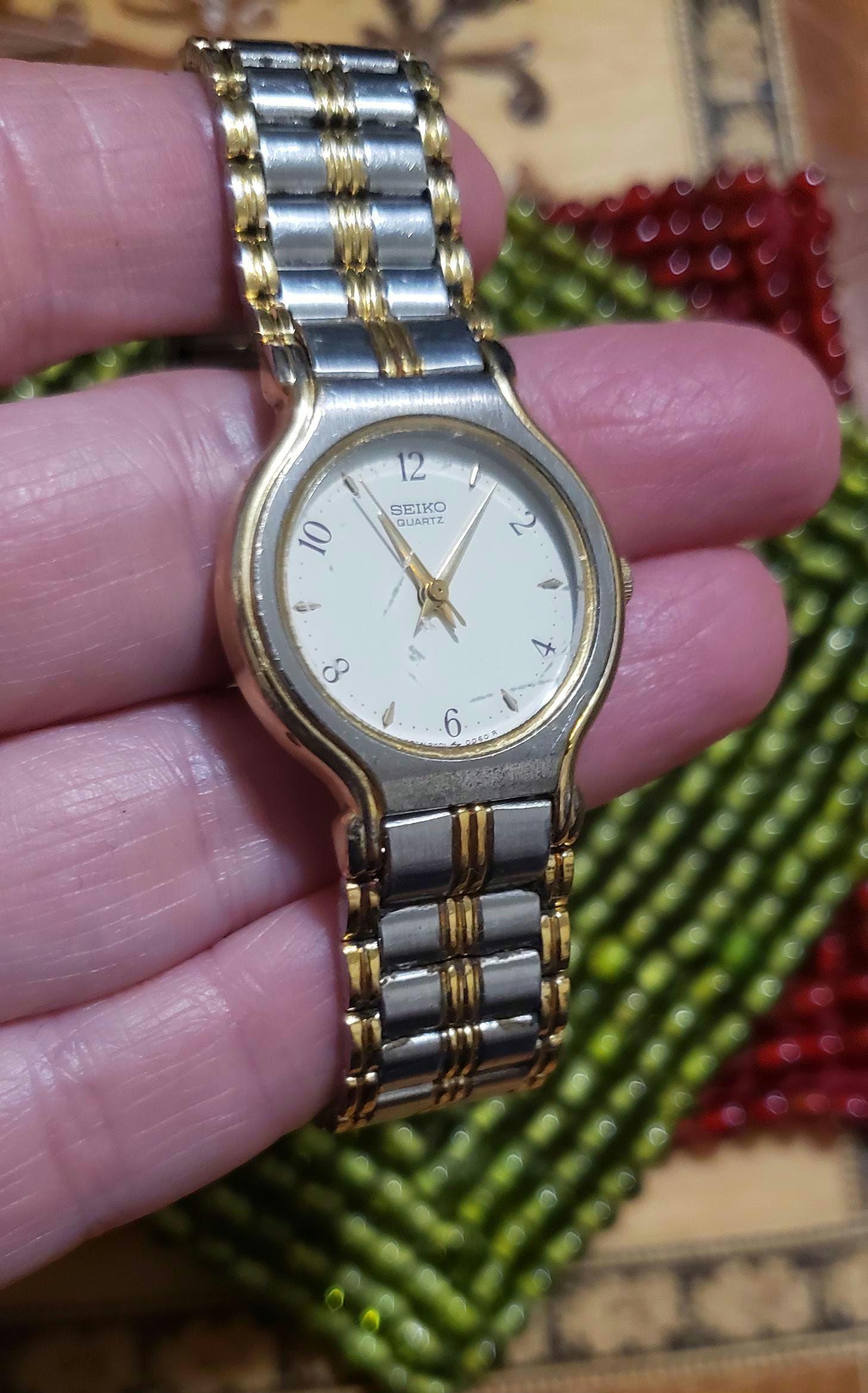 Vintage 1980s Seiko Gold and Silver Watch Seiko Unisex Silver Tone Watch, Gold Tone Details, Date and  main image 2