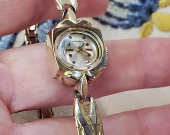 Vintage Bulova 10K White Gold & Diamonds Ladies Mechanical 