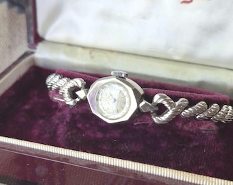 Vintage Lady Elgin 10K Gold Women's Mechanical Cocktail Watch with BOX! 23 Jewels!! Works! Rare, ELEGANT BEAUTY!