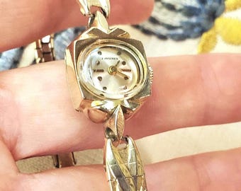 Vintage 1940s Longines 10K Gold Ladies Mechanical Cocktail  display picture 1