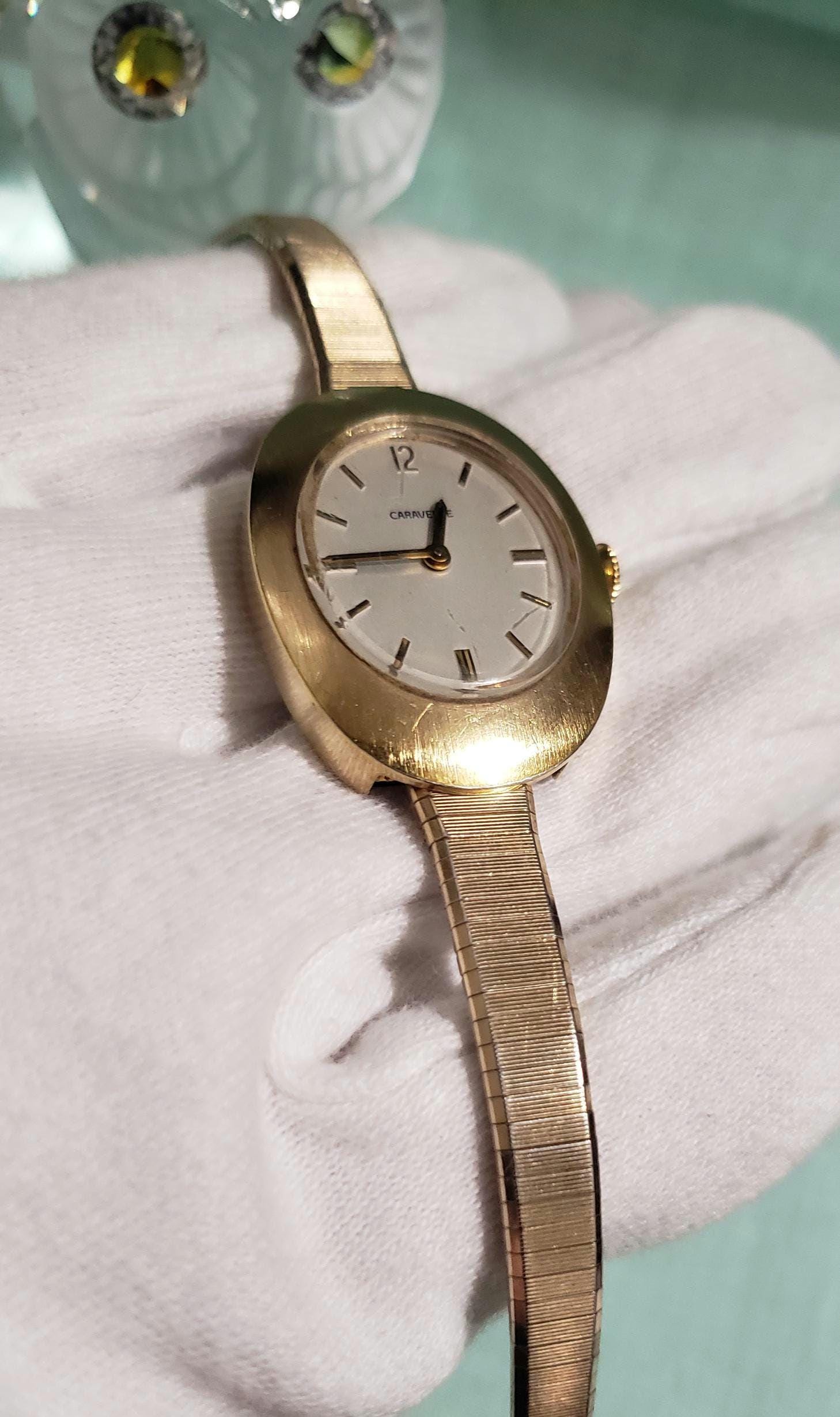 Caravelle by Bulova Ladies Watch Vintage Mechanical Gold Tone Bracelet Oval Dial Vintage Caravelle Women Roman Numerals Oval Mechanical Wind  main image 4