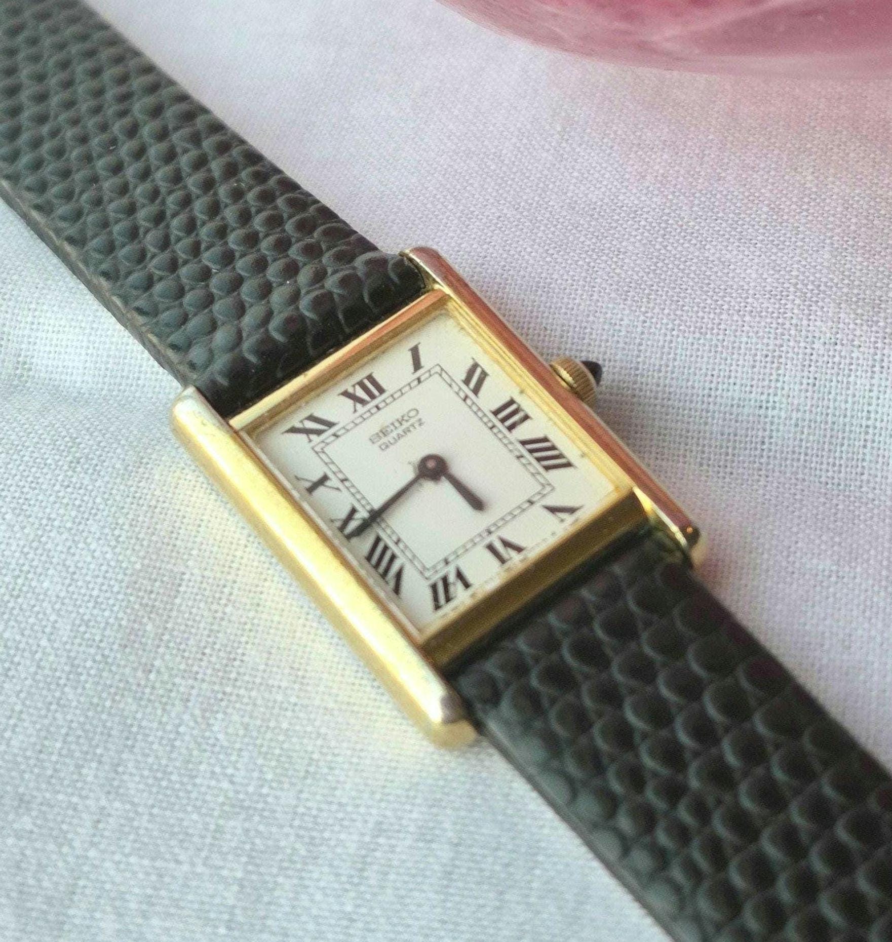 80'Vintage seiko tank 1984年製　新品電池 1980 Seiko Tank - Etsy