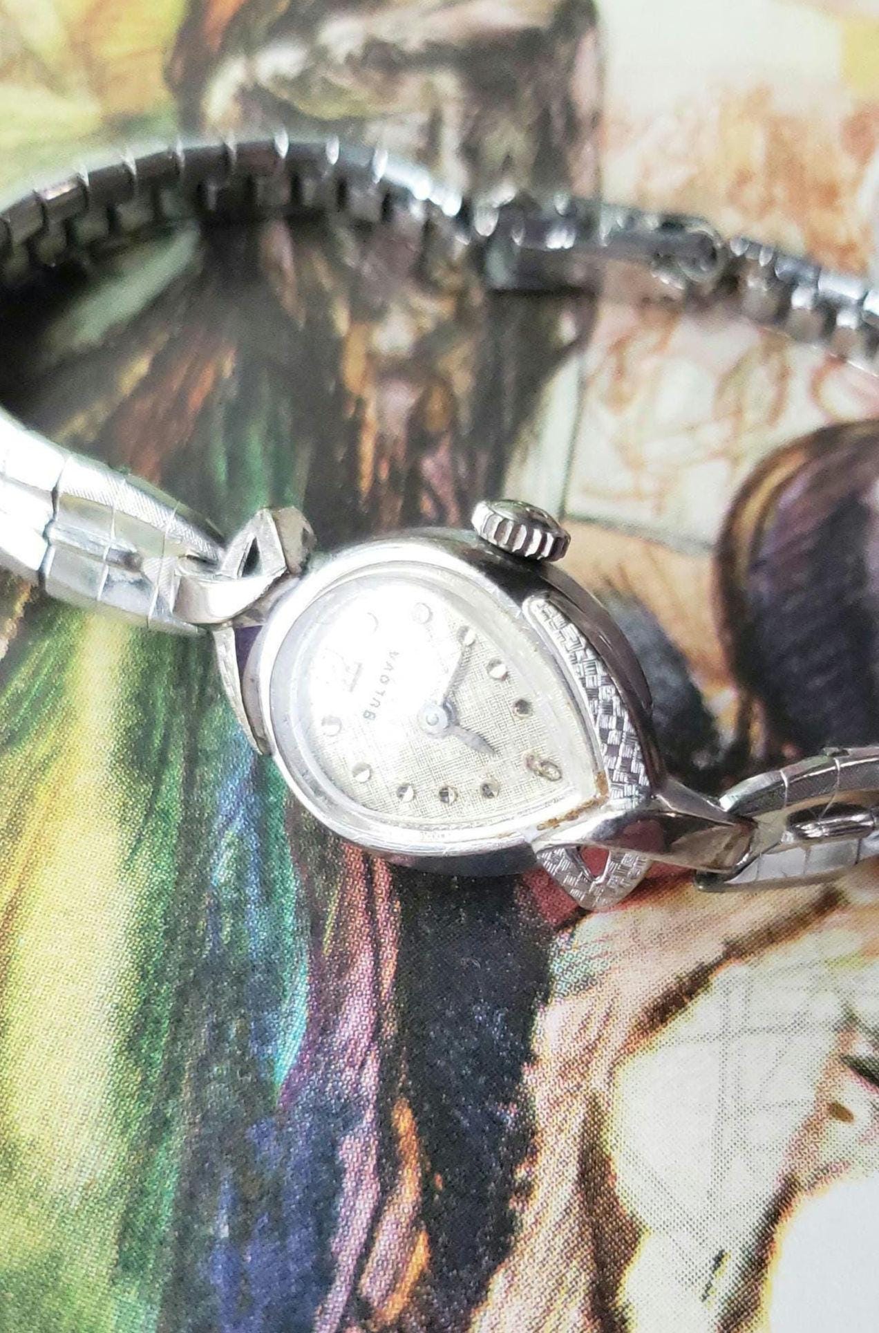 Vintage Bulova ladies teardrop shaped white gold filled mechanical watch Bulova Women main image 3