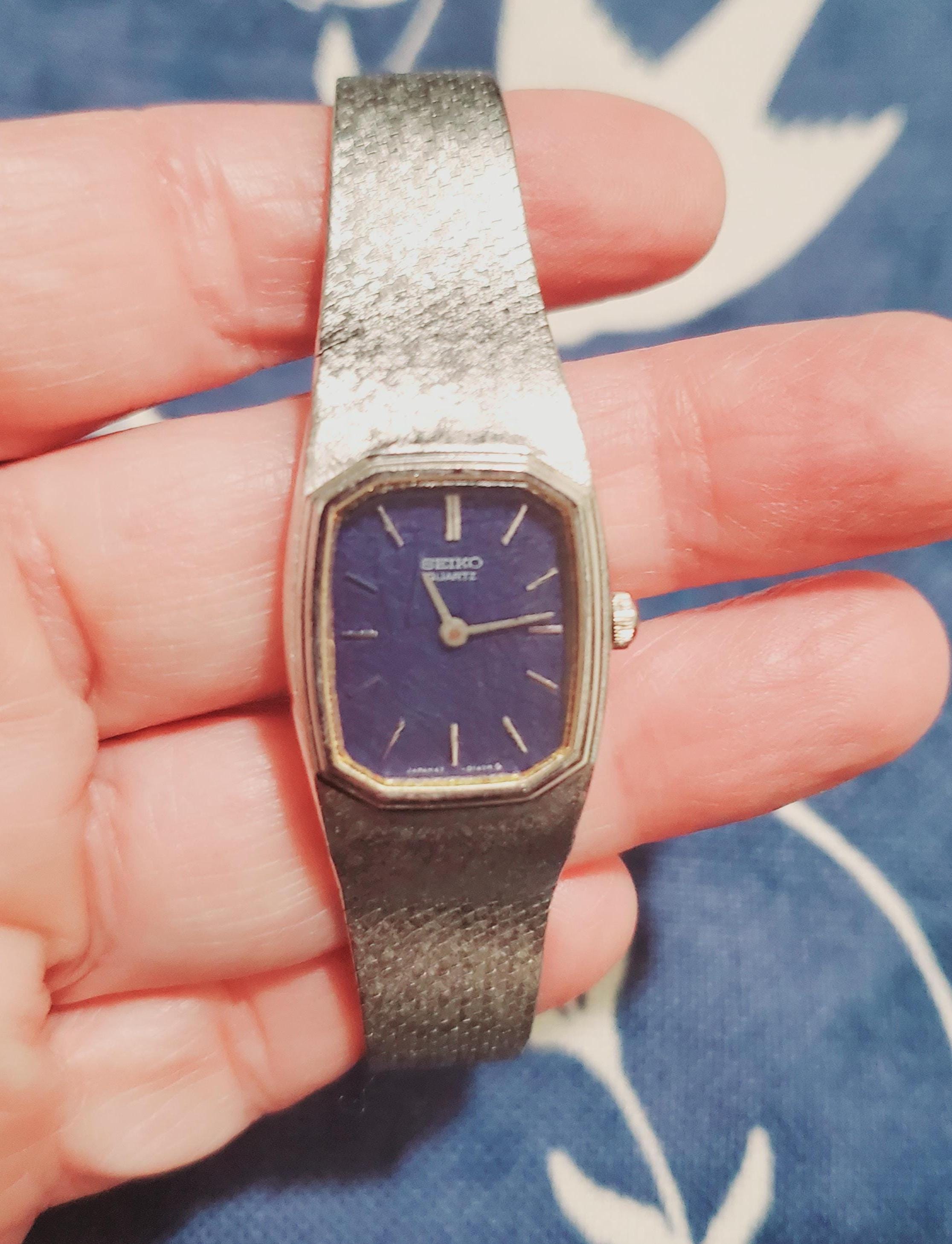 Vintage 1970s Seiko Women