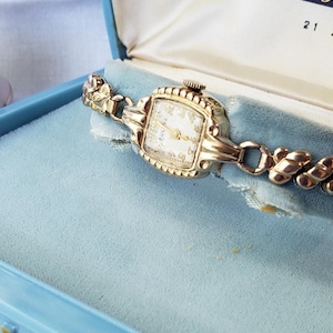 Vintage 1950 Bulova 10K Gold Ladies Mechanical Cocktail Watch in Original Box! Fifth Avenue, 21 Jewels! WORKS! STUNNING!! WOW!!!