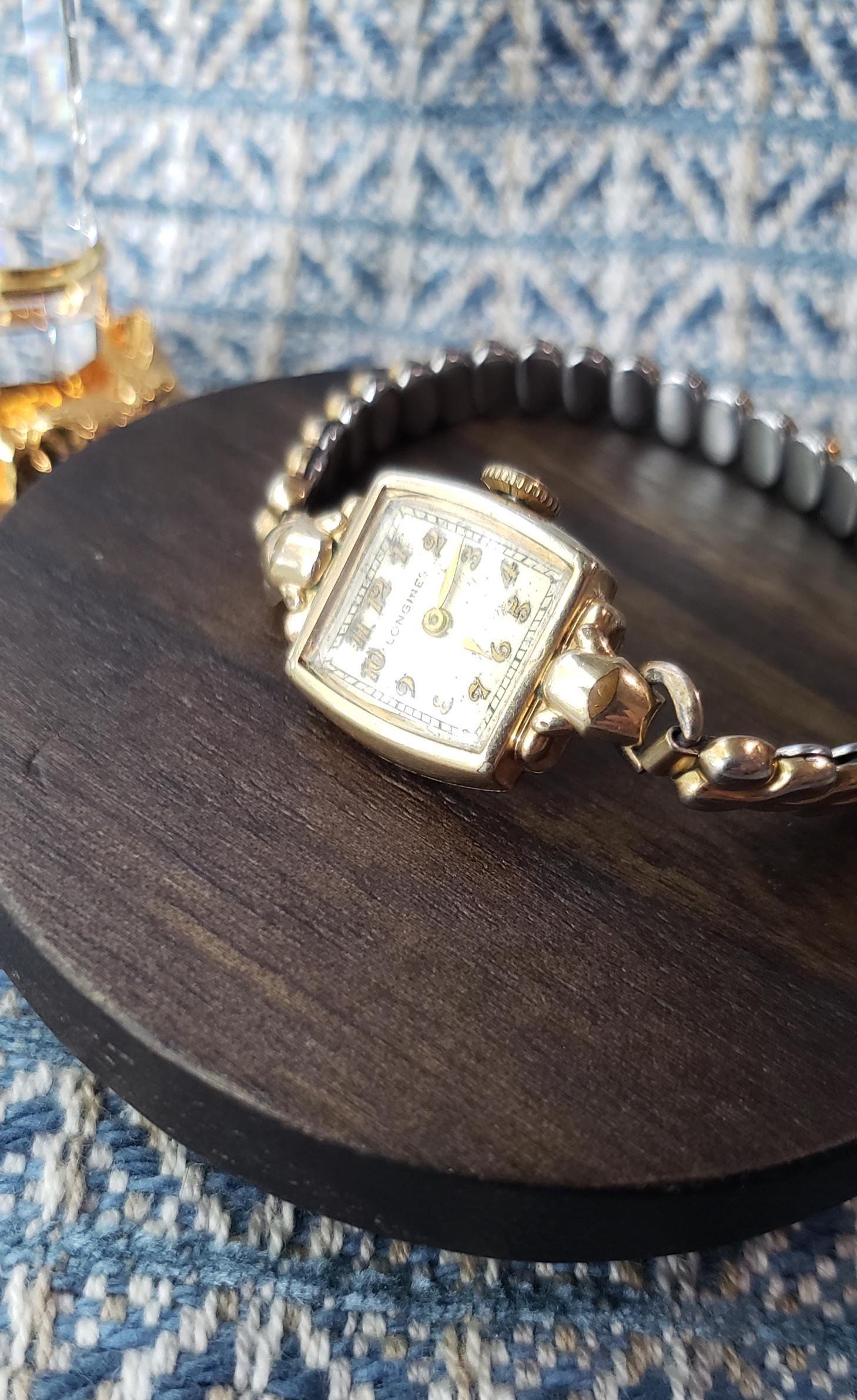 Vintage 1940s Longines 10K Gold Ladies Mechanical Cocktail  display picture 3