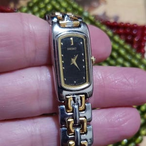 Vintage Seiko Gold & Silver Tone Ladies Tank Watch! Rectangular Black Dial! SO PRETTY! New Battery!!