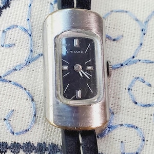 Vintage Timex Blue - Etsy - Page 2 display picture 2