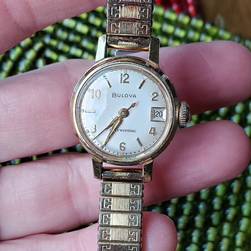 Montre Vintage Bulova Pour Femme - Modèle GF (w66) - Occasion - Style Rétro