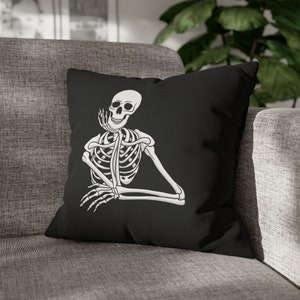 Skeleton Pillow Cover, Halloween Pillow Cover, Halloween Decor, Skeleton Decor, Fall Decor, Spooky Pillow Cover, Halloween Home Decor