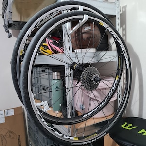 Cycling | bike accessory | bike rim and wheel hanger | bike shop | Super | bike rim and wheel hanger | road bike | montain bike |