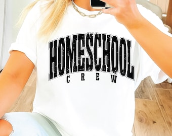 Homeschool Crew SVG PNG, Homeschooling Svg, Homeschooling Mom Png, Design maglietta per homeschooler, Insegnamento, Lavoro da casa, File Svg sulla vita familiare.