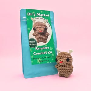 Beginner Reindeer Crochet Kit - DIY Crochet Kit - Reindeer Crochet Kit - Learn to Crochet - Kit - Crochet hook - Yarn - Reindeer Amigurumi
